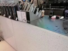 -喜茶(北京华贸购物中心店)