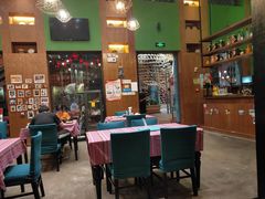 大堂-香巴拉云南餐厅(华莱坞店)