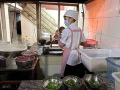-正宗杨记普洱酸醋米线(总店)