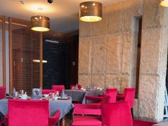 -粤尚腾香居中餐厅(首都机场希尔顿店)