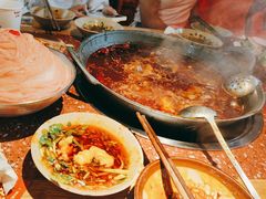 -赵美丽·重庆社区火锅·直营店(火车东站·中豪国际店)