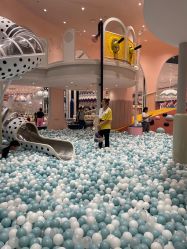 -奈尔宝家庭中心·亲子餐厅(鄞州万达店)