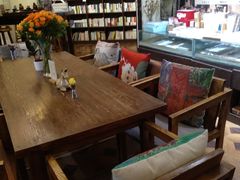 -良友书坊(安徽路店)