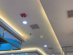 -靓虾二哥长沙地标小龙虾(五一广场店)