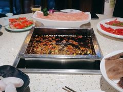 -二荆条·蜀鲜汇城市森林火锅
