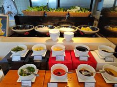 自助调料区-佛山恒安瑞士大酒店-瑞士咖啡厅-主题自助餐