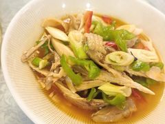 -汗腾格里·风味餐厅(新疆驻京办店)