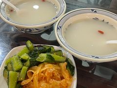 -牛一嘴·兰州牛肉面·大盘鸡(财富中心店)