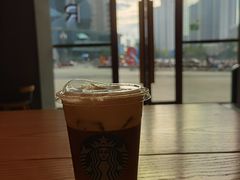 -星巴克臻选(成都东方新希望天祥店)