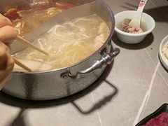 -宴全牛粤来越牛潮汕鲜牛肉火锅(海州万达广场店)