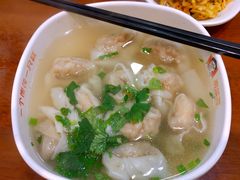 -南城香·饭香串香馄饨香(红军营店)
