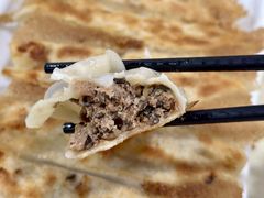 肉三鲜锅贴-春水锅贴·传统鲁菜(大明湖店)