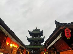 -华光驿站私房菜·黑金冠