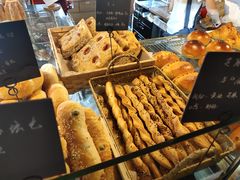-仙峰天然面包(迎宾路店)