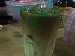 三色奶茶-新记肉骨茶