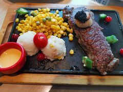 鱼子酱厚切牛排-豪客来牛排(绿宝广场店)