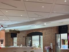 -潮一不贰·法式甜品·生日蛋糕·西式简餐(外滩店)