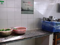 -正宗杨记普洱酸醋米线(总店)