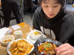 -盛宏鑫·四川鲜鱼馆(一元路店)