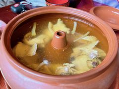 汽锅鸡-花马天堂云南餐厅 Lost Heaven(外滩店)