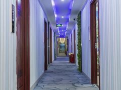 -速8酒店(成都交大九里堤地铁站店)