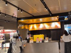 -麦当劳(中山公园龙之梦店)