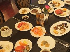 -圣丰索菲特·2 On 988 Café 自助餐厅