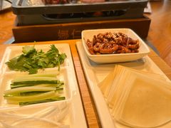 -娜仁图雅蒙古美食村(33小镇店)