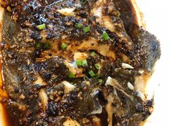 -八府香鸭·啫啫煲(华山路店)