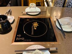 -捞王锅物料理(上海世茂广场店)