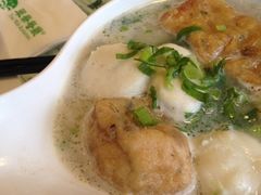 鱼四宝米线-翠华餐厅
