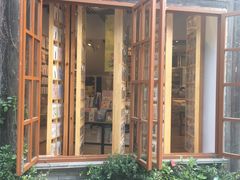 -猫的天空之城概念书店(苏州平江店)