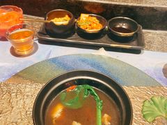 牛肉汤-一板铁板烧·隐秘一线江景花园餐厅(西湖左岸·天元店)