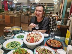 -皇宫大酒店