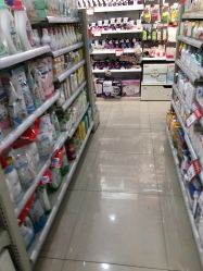 -爱婴室(上海齐河路店)