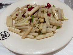 -肥肥虾庄·金牌油焖大虾(汉口城市广场店)