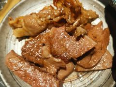 -山川小町·极番烧肉(新地假日广场店)