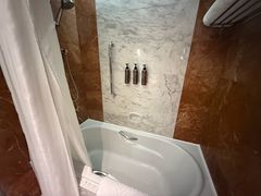 -上海静安昆仑大酒店