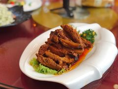 -华旗酒店餐厅
