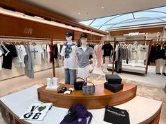 -杭州湖滨银泰in77