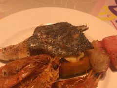 -四海一家自助餐(益田假日广场店)