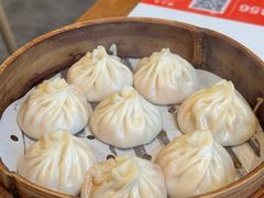 -馋三尺蟹粉小笼(人民广场店)