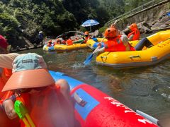 -安吉龙王山峡谷漂流