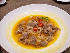 酸汤肥牛-和苑酒家·一线江景(星寰店)