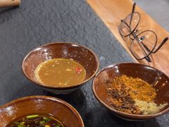 -阿山卓·野生菌火锅·纳西火塘烤肉