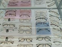 -潘多拉眼镜·蔡司依视路明月(潘家园店)