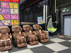-嘿哟动霸CHUA·新潮玩运动娱乐中心·蹦床滑冰团建乐园