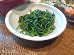 -湘力力小院·鱼汤泡饭(枫林路店)