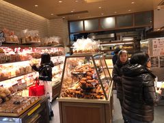 面包甜点陈列柜-山崎面包(静安久光店)