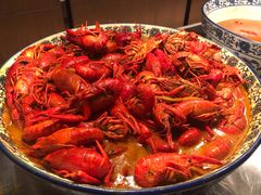 -飨食汇全日制餐厅·昆山皇冠假日酒店(九方店)